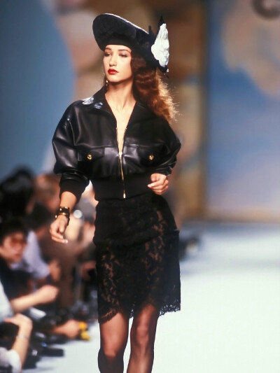 秀场回顾——Chanel 1988