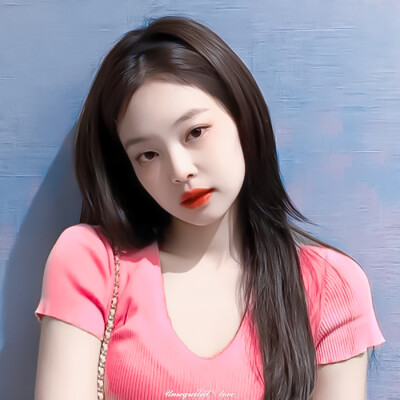 ■JENNIE˙