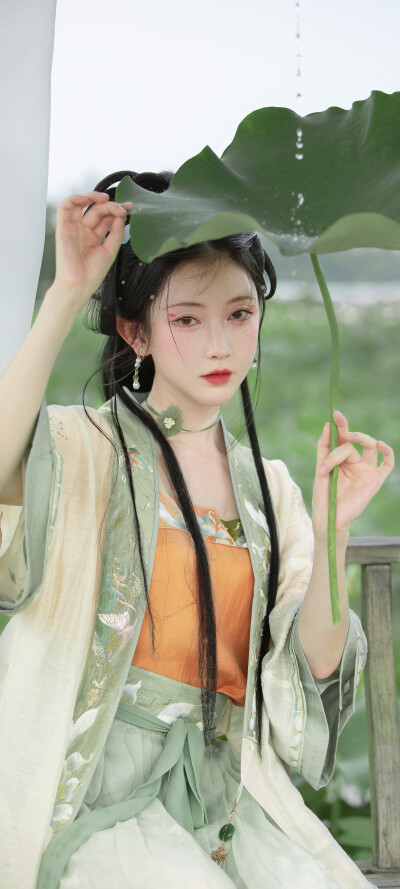 汉服
芥子记汉服