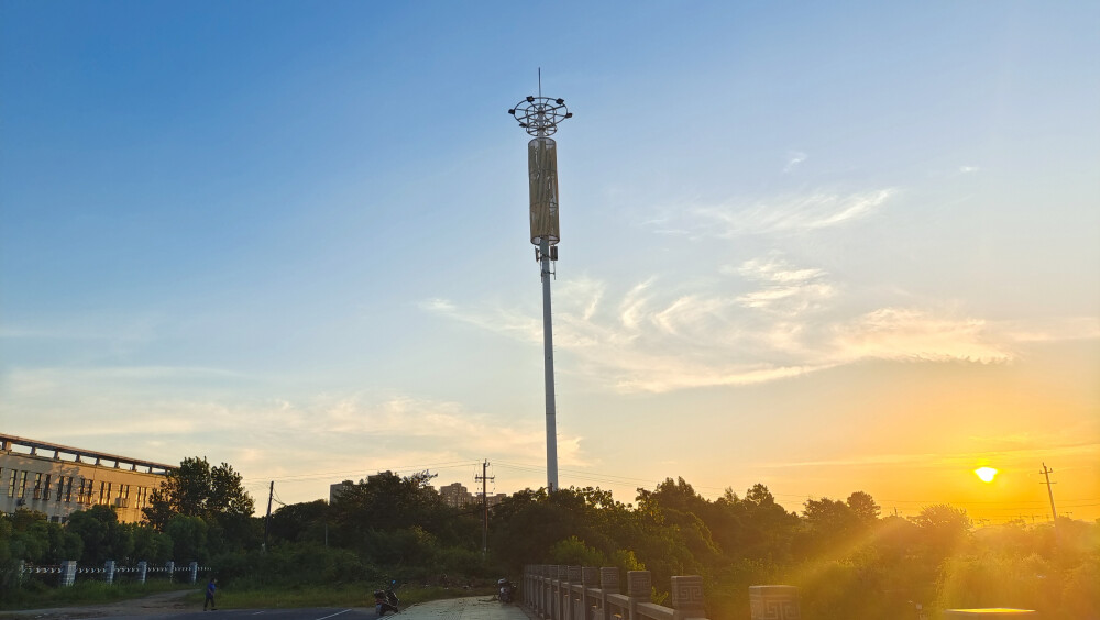 美丽吉安：夕阳下的城市街景