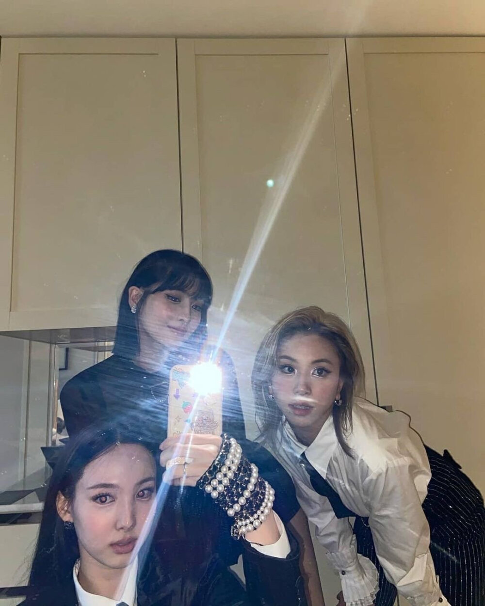 林娜琏 & Momo & 孙彩瑛