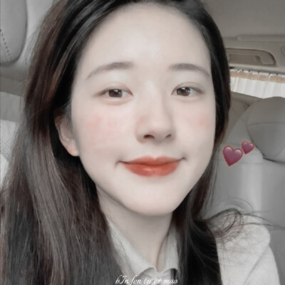 赵露思
dt缤纷兔耳帽