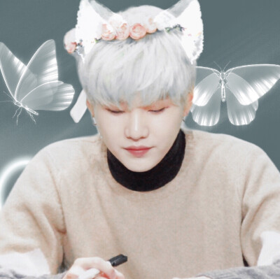 哦咦？我是闵猫猫！