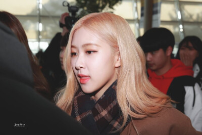 ROSÉ