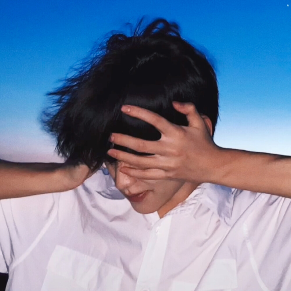 男生头像
沈白潇