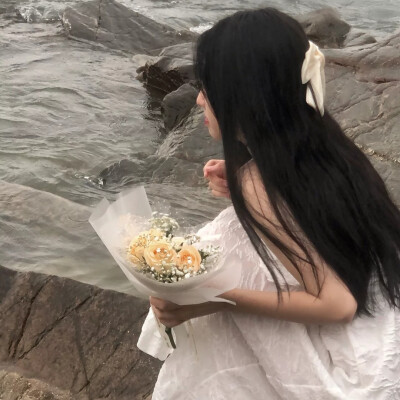 海边女头