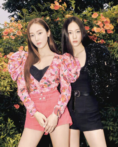 Jessica & Krystal