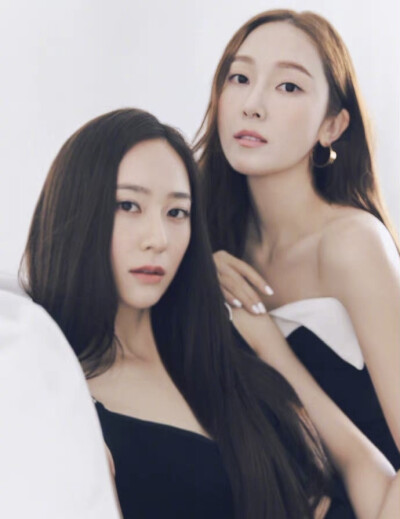 Jessica & Krystal