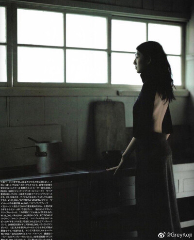 #editorial#
"Lost Weekend"
Vogue日版1999年 9月号
摄影: Matthew Donaldson
模特: Ayumi Tanabe/Miki ​​​