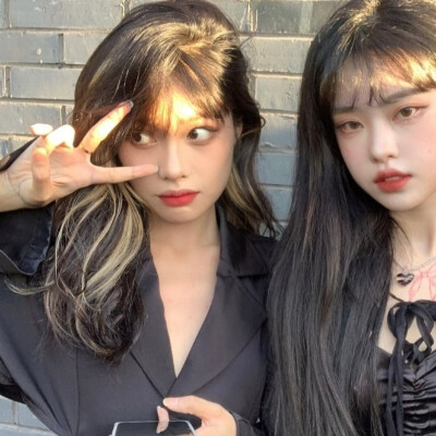 女头可二改
改了d