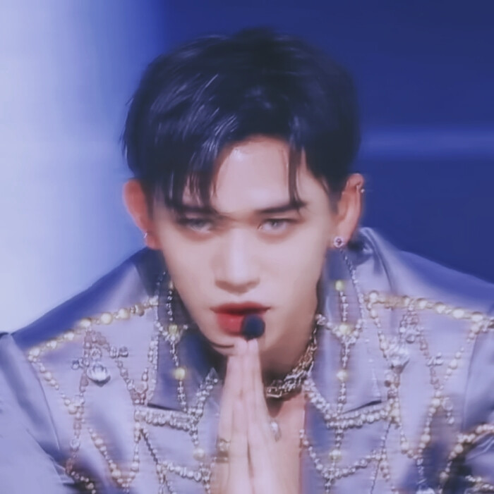 黄旭熙
-
“老公”