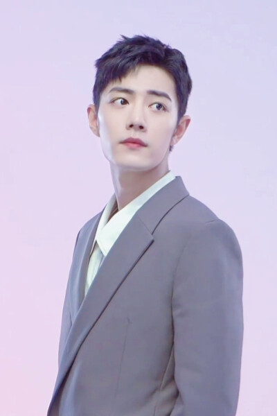 肖战
roseonly小玫瑰