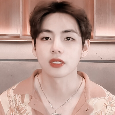  金泰亨V
我固然爱山但我也绝非愚公
自截自调
堆糖©RomanticV