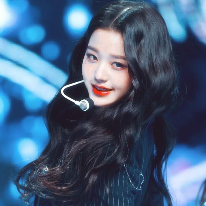 张元英/
阙笙樱黛/