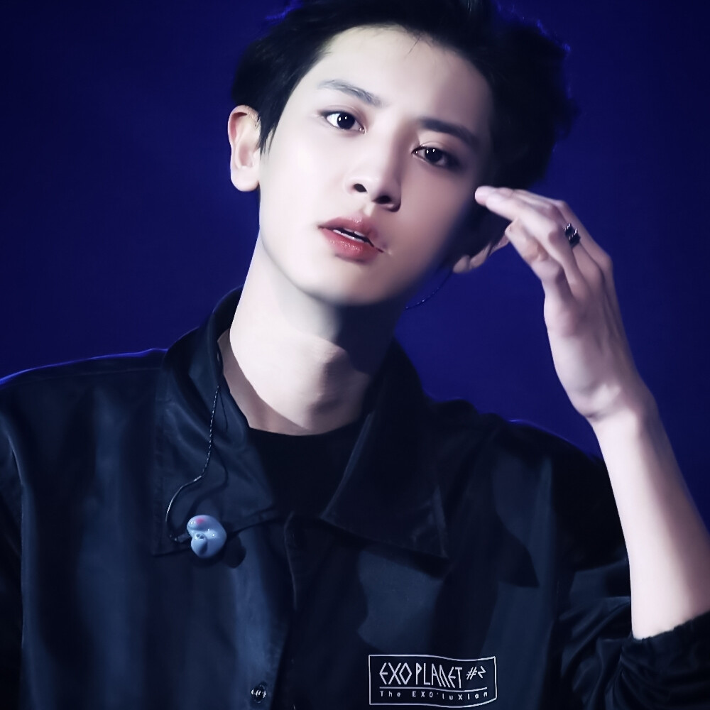 
月慢沉海风吹/你的存在 治愈我。