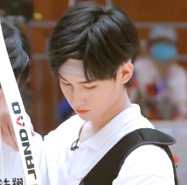 翔源霖/严浩翔张真源贺峻霖.