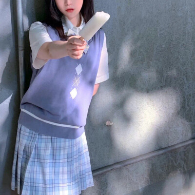 女头