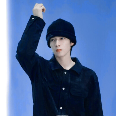 他们慌乱躁动的少年时期至此仓惶落幕，一生一次，再不能回头。