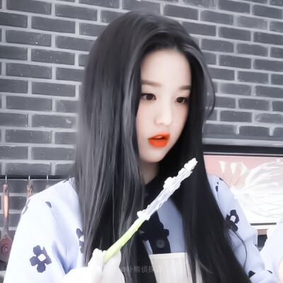 -张元英
-今日份奶油の初体验(ฅ>ω<*ฅ)