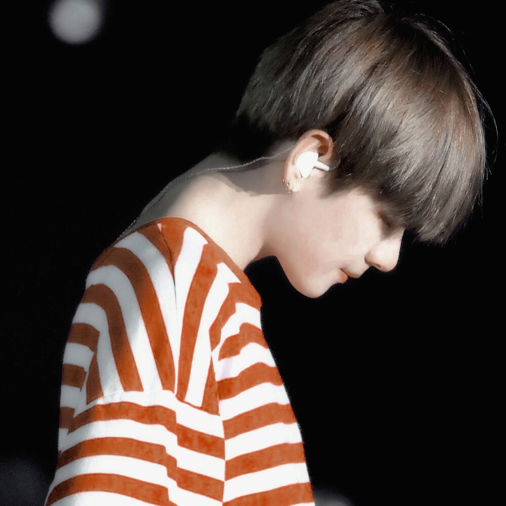 今天的咖啡很苦