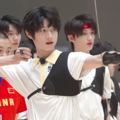 【TF家族三代朱志鑫】
朱志鑫头像.TF家族2020夏季运动会射箭项目.
[抱图点赞&收藏专辑 二改二传注明]
[重庆夏天©自截自调 请尊重劳动成果]