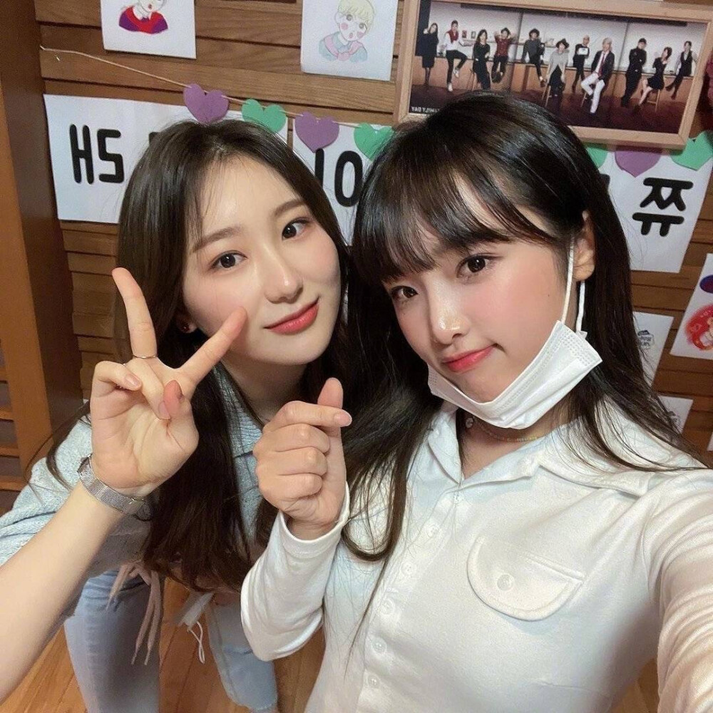 李彩演崔㪫娜&Jennie 不注