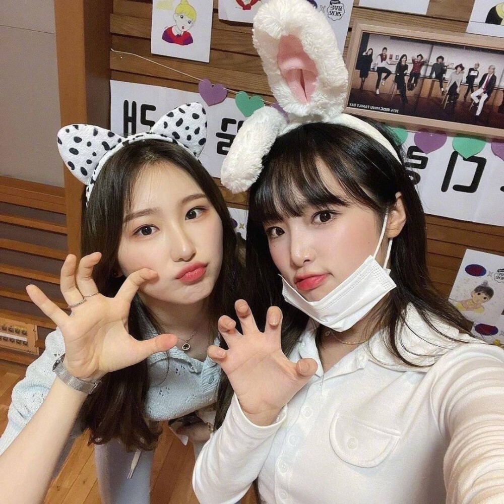 李彩演崔㪫娜&Jennie 不注