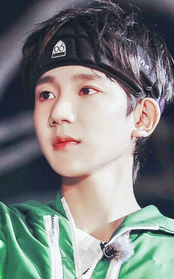 TFboys 王源 头像壁纸
侵删