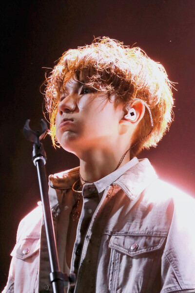 TFboys 王源 头像壁纸
侵删