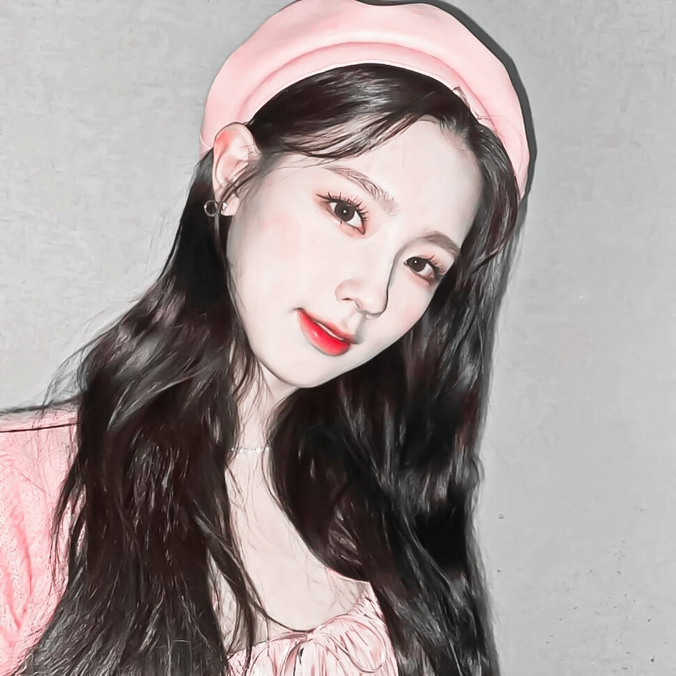 在你的爱你 我得以窥见最真挚的神明
赵美延‖不用注明