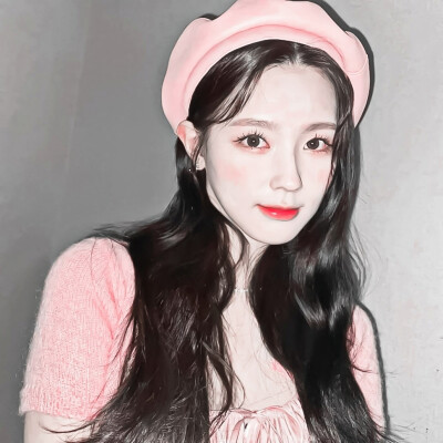 在你的爱你 我得以窥见最真挚的神明
赵美延‖不用注明