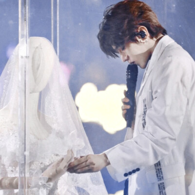 ·亲爱的蔡徐坤先生，生日快乐！·
cr.Chocolate·Kun