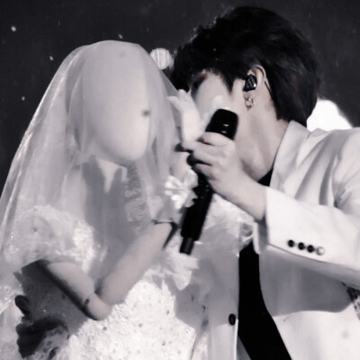 ·亲爱的蔡徐坤先生，生日快乐！·
cr.Chocolate·Kun