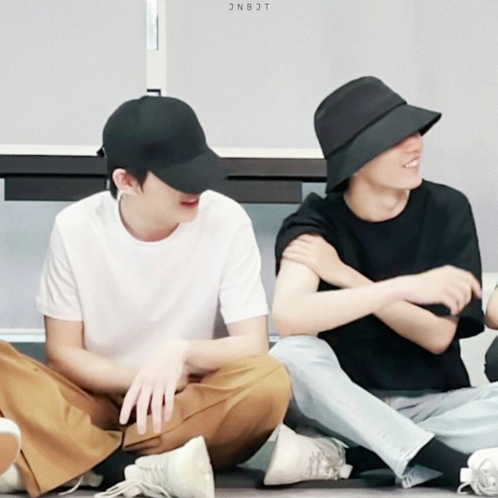 ° 祺鑫
图源 微博
拿图点赞