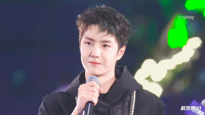 210731 和平精英超级杯暨空投嘉年华 @UNIQ-王一博 ​​​♛萌萌哒♛ cr:logo