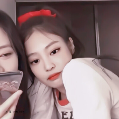 JISOO×JENNIE
原截岺池