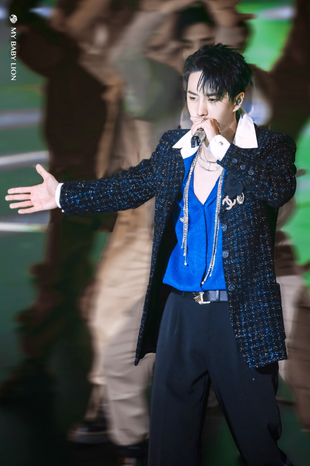 #王一博24岁生日快乐# #王一博0805生日快乐# cr:logo
✨小狮子@UNIQ-王一博 生日快乐♥✨
✨祝酷盖快乐健康！！！平安顺遂！！！保持又甜又酷！！！♥♥♥✨