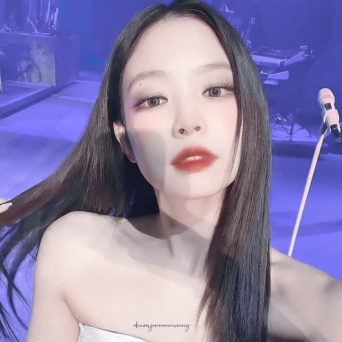 : JENNIE自拍合集