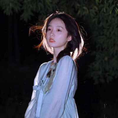 女头