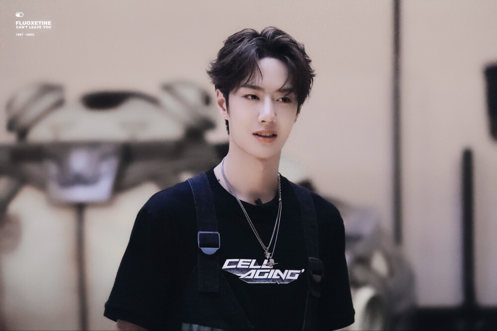 190727 王者荣耀体验展 @UNIQ-王一博 cr:logo ​​​