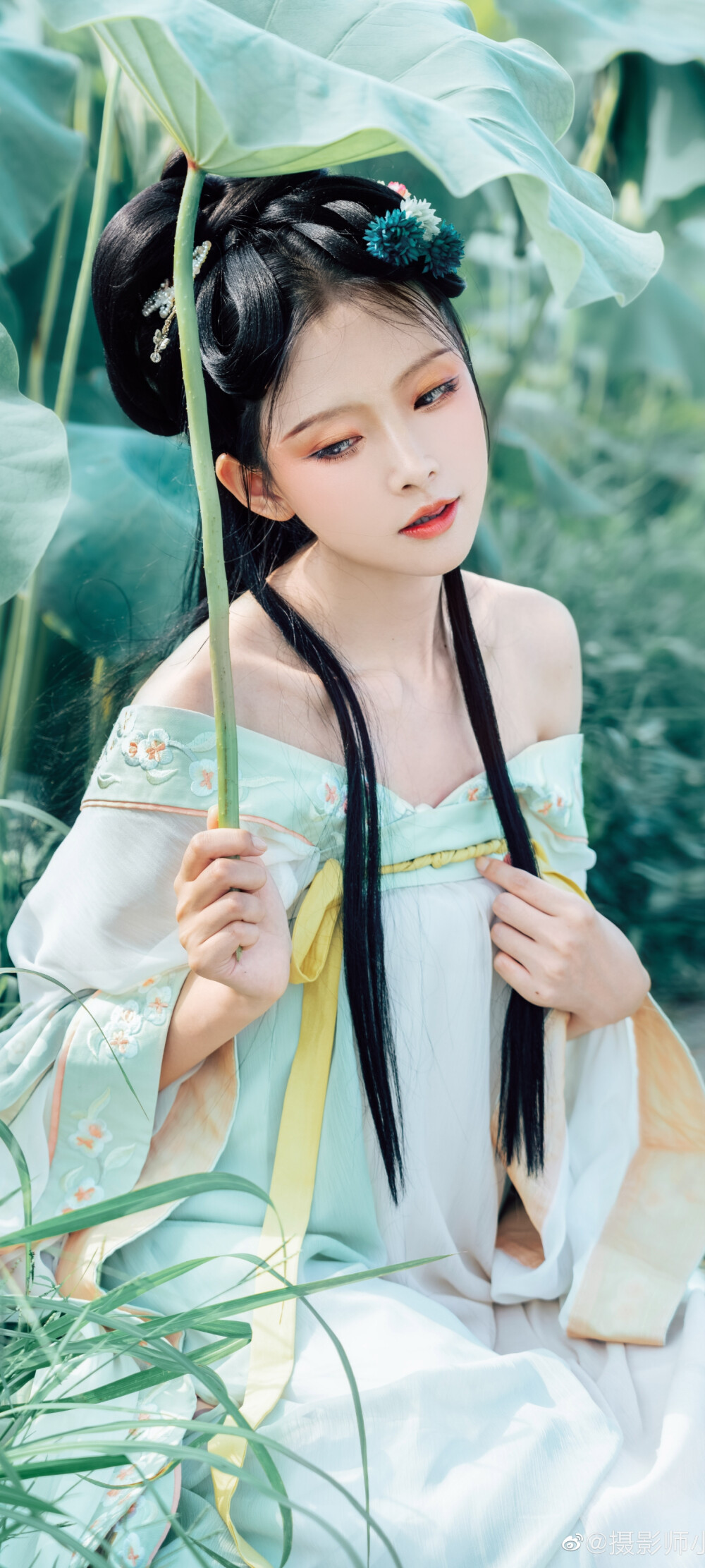 汉服
摄影:摄影师小欣欣