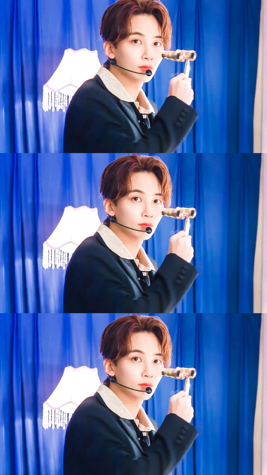 尹净汉（JEONGHAN）
✍︎ CR. 见水印 ✍︎
❣️ⓈⒺⓋⒺⓃⓉⒺⒺⓃ❣️