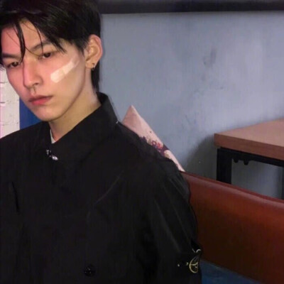 孤独像无人送粥的重感冒