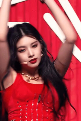 everglow 王怡人

cr. tumblr 侵删