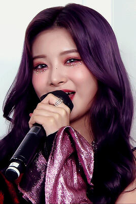 everglow 王怡人

cr. tumblr 侵删