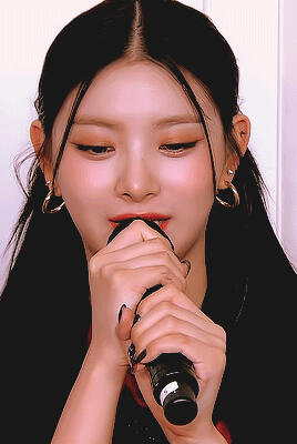 everglow 王怡人

cr. tumblr 侵删