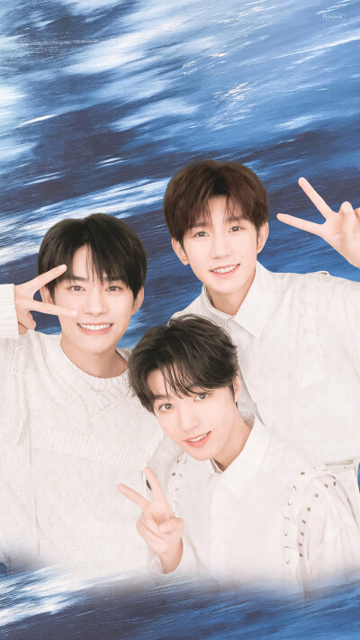 TFBOYS八周年快乐！