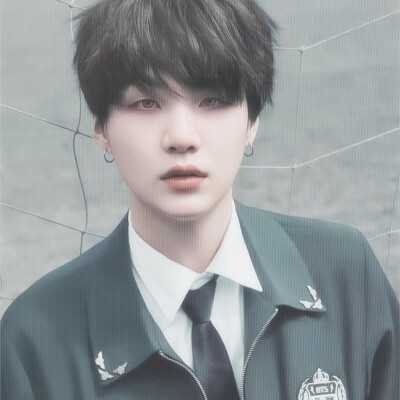 "那只喜欢在你腿上午睡的猫托我告诉你 他想你了"—— 《她来自斯莱特林》