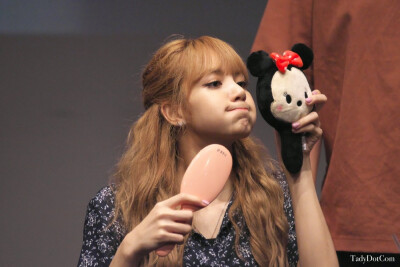 lisa
注明TadyDotCom，不标别改‼️