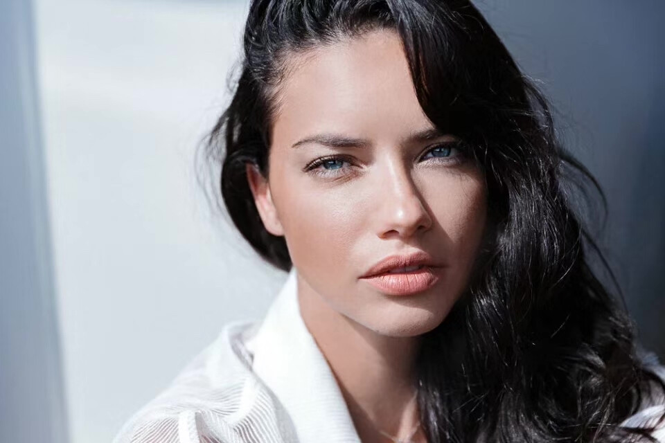 Adriana Lima